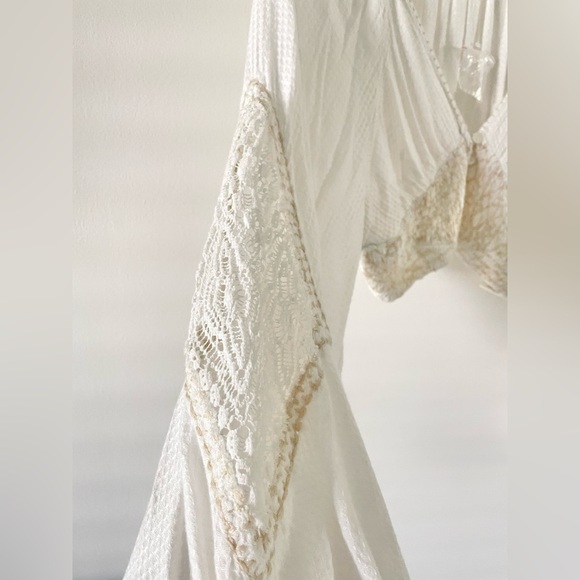 New! Free People Sexy Cropped Boho Peasant Blouse Ivory Embroidered Size S Lace - Picture 3 of 6